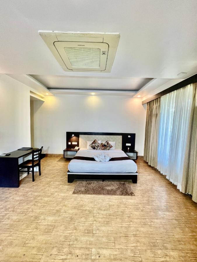 Sea Hawk - Luxury Hill Resort 4 Mins From Bhimtal Lake Bhīm Tāl Exterior foto