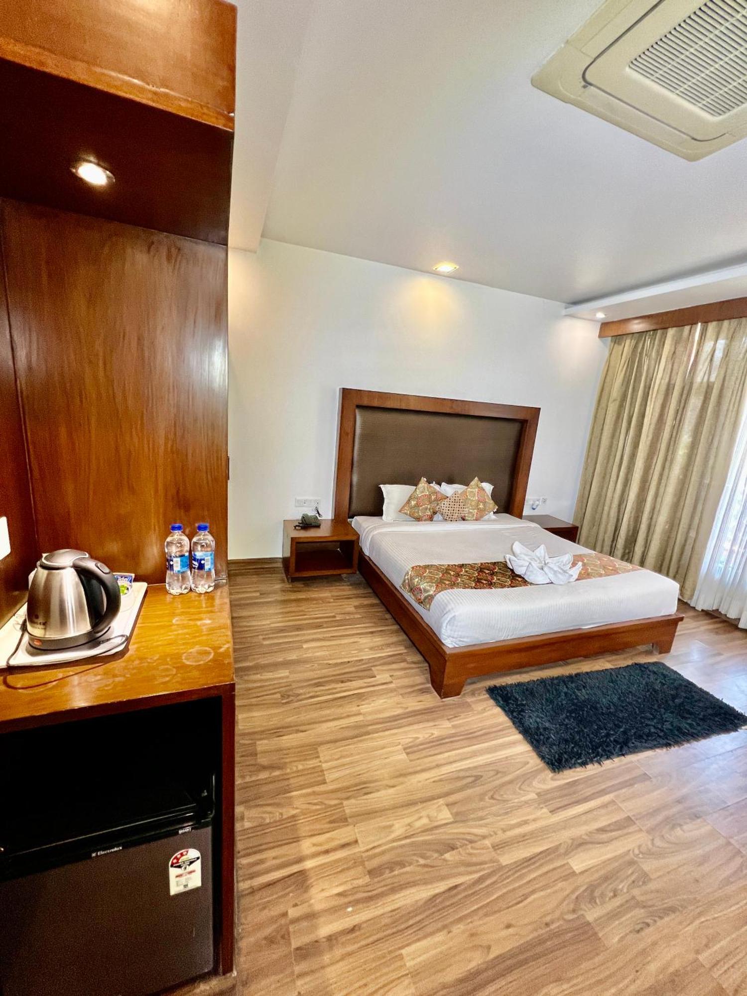 Sea Hawk - Luxury Hill Resort 4 Mins From Bhimtal Lake Bhīm Tāl Exterior foto