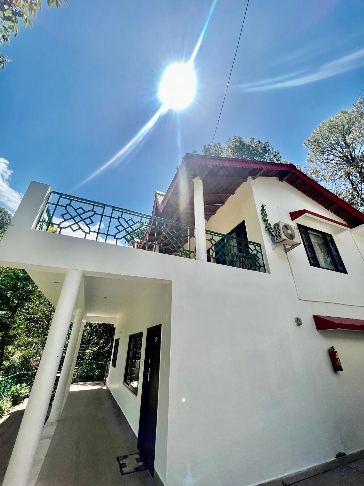 Sea Hawk - Luxury Hill Resort 4 Mins From Bhimtal Lake Bhīm Tāl Exterior foto