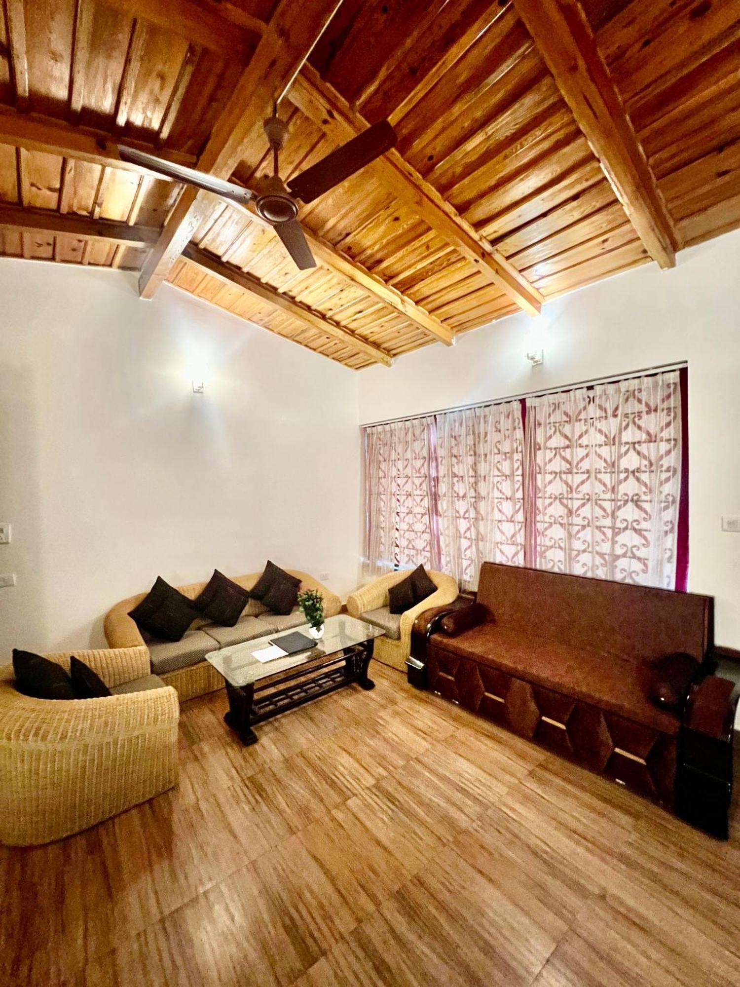 Sea Hawk - Luxury Hill Resort 4 Mins From Bhimtal Lake Bhīm Tāl Exterior foto