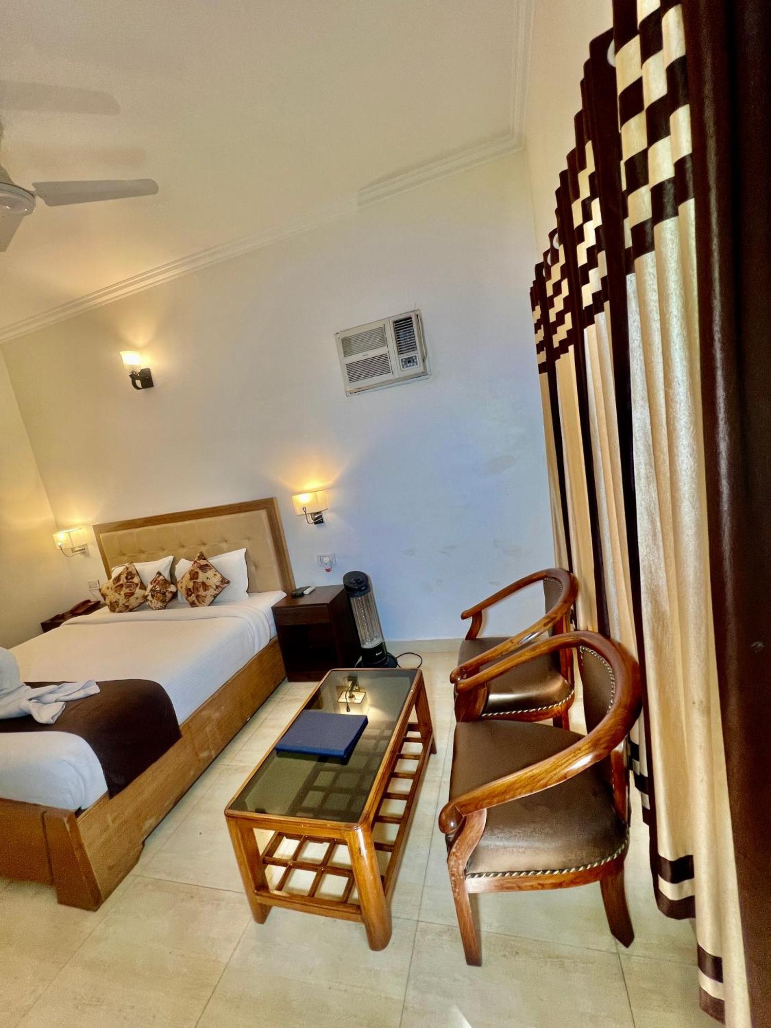 Sea Hawk - Luxury Hill Resort 4 Mins From Bhimtal Lake Bhīm Tāl Exterior foto