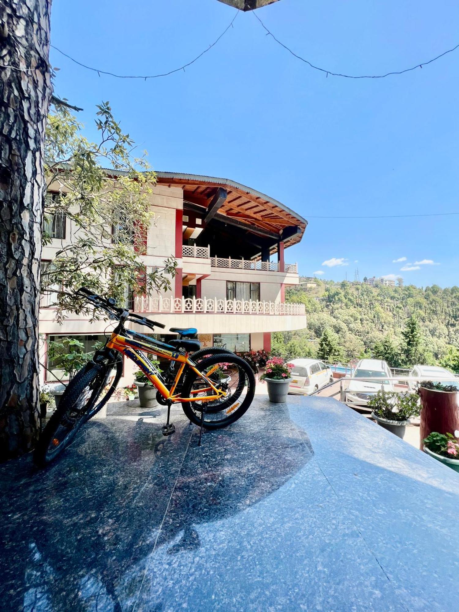 Sea Hawk - Luxury Hill Resort 4 Mins From Bhimtal Lake Bhīm Tāl Exterior foto