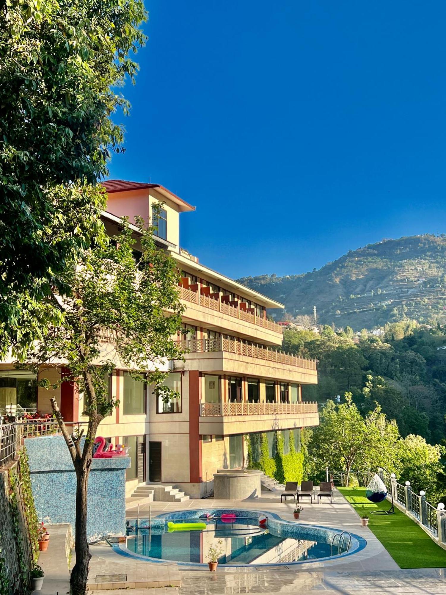 Sea Hawk - Luxury Hill Resort 4 Mins From Bhimtal Lake Bhīm Tāl Exterior foto